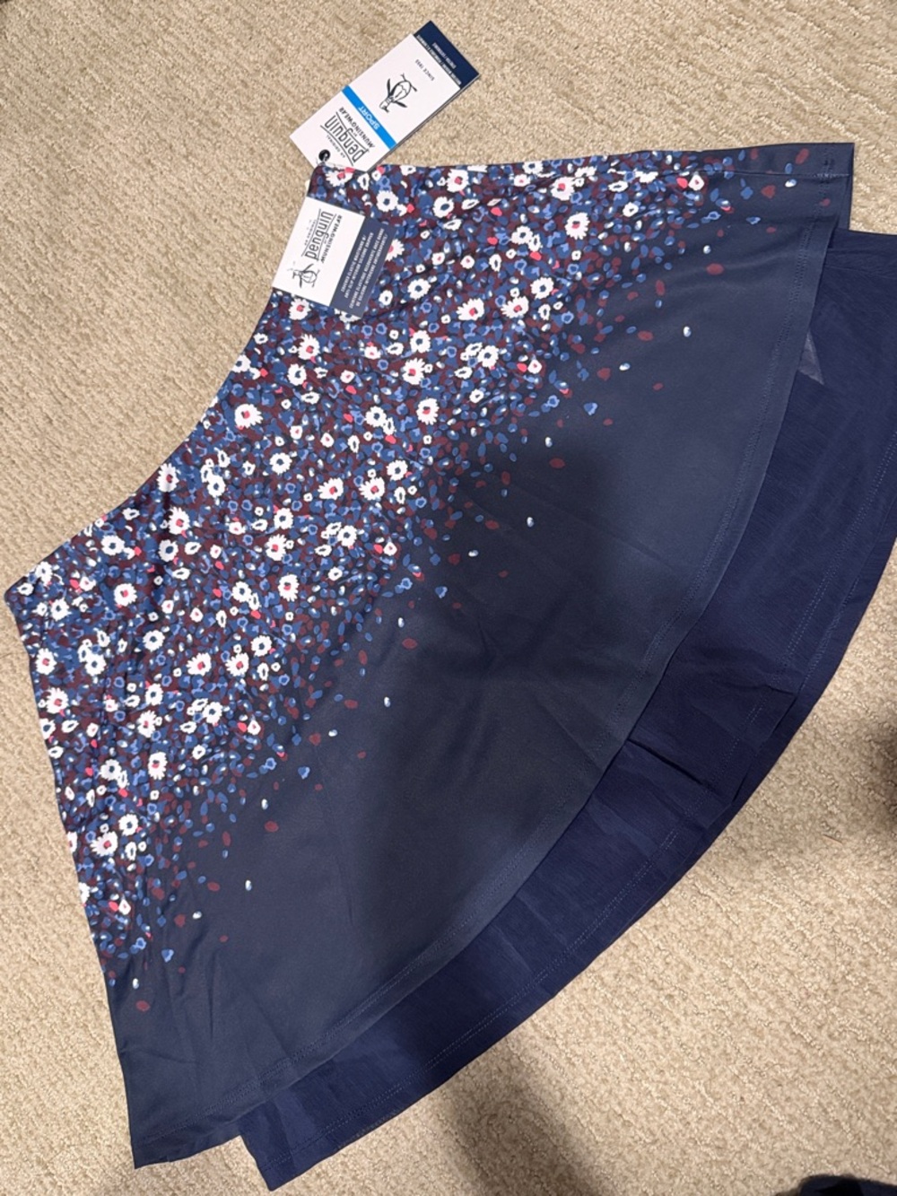 Penguin by Munsing Wear Floral tennis skirt